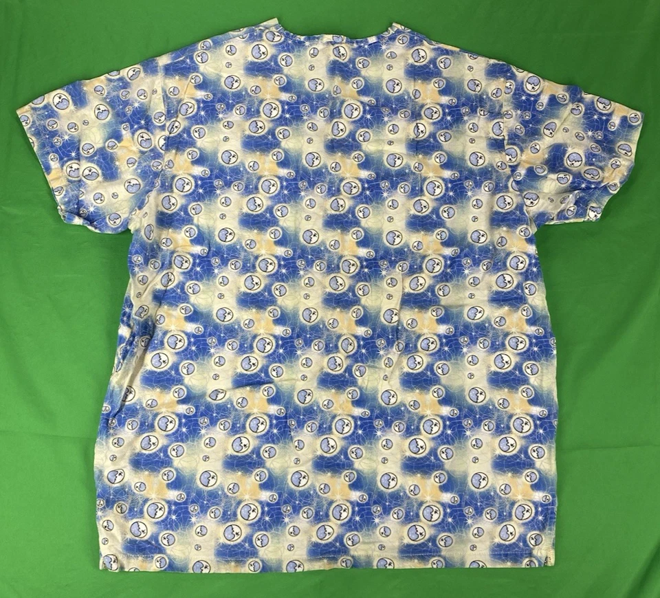 XS Blue and Yellow Crescent Moon Scrub Top - Image 4 of 4