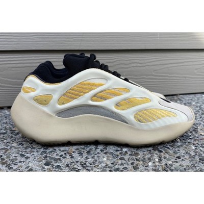 Adidas Yeezy 700 V3 Safflower Yellow G54853 Men's Size 6.5 Sneakers