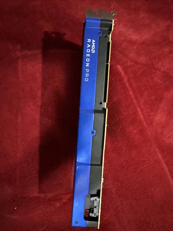 AMD Radeon Pro W5700 8GB GDDR6 Workstation Graphics Card - Image 3 of 4
