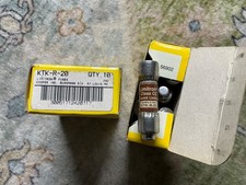 LOT OF 5 Bussmann KTK-R-20 KTKR-20 KTKR20 20Amp 600Vac Fast-Acting Fuses