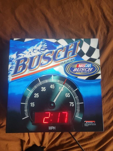 VINTAGE 2006 BUSCH BEER NASCAR SPEEDOMETER LIGHTED CLOCK SIGN-ALE-MOUNTAINS-BAR