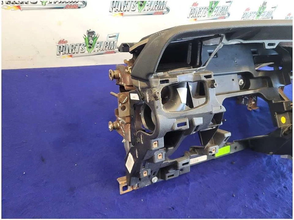 Ford Mustang GT S550 2015-2017 tablero de instrumentos cubierta del tablero delantero costuras blancas 2718 Foto 3 de 4