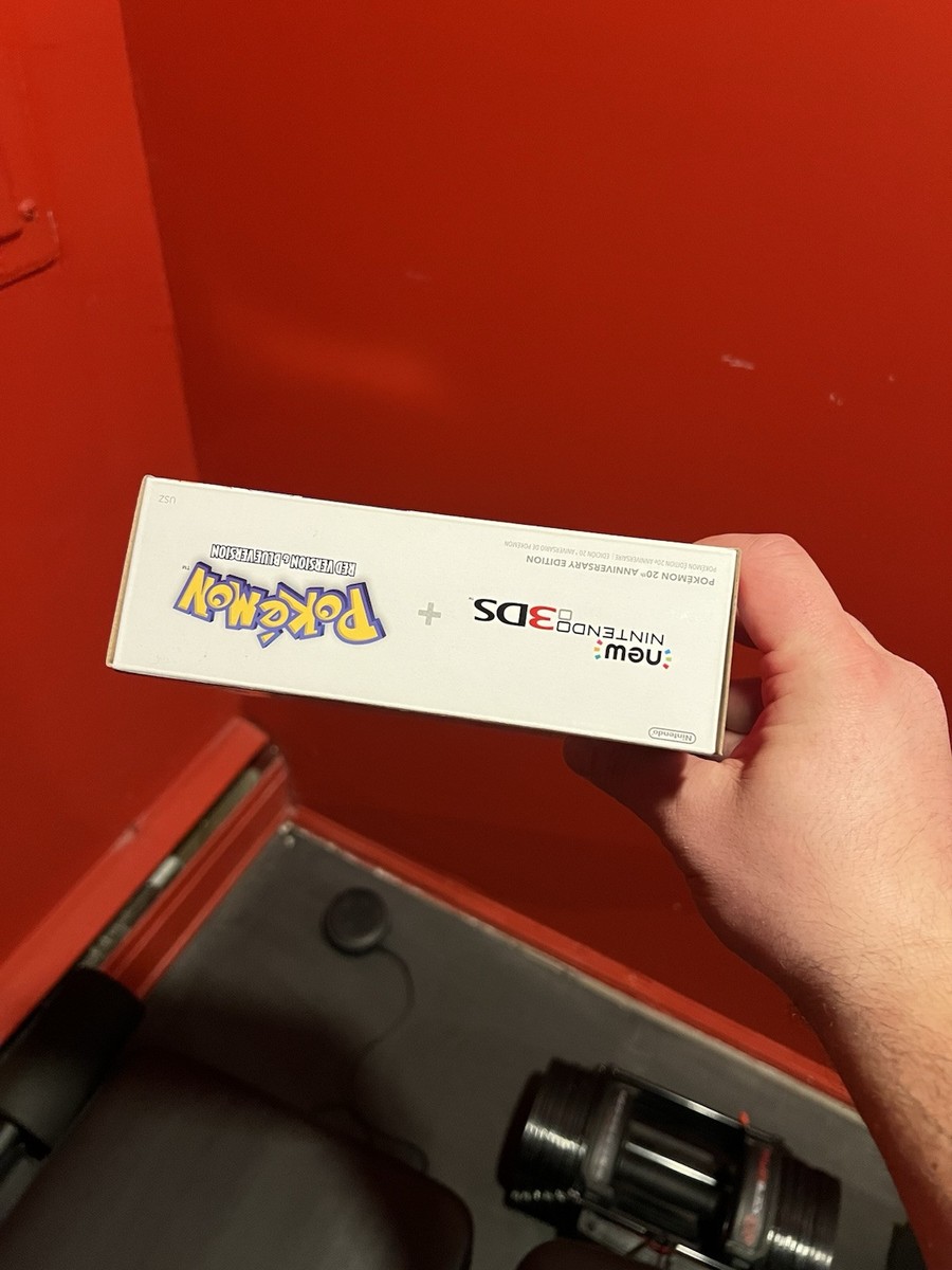 Nintendo 3DS XL 20th Anniversary Edition 1GB White Handheld System