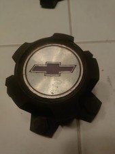 Chevy S-10 Blazer Center Cap Hubcap Rally Wheel 1982 - 1991 Oem Vg 14035565 Chevy S-10 Blazer Center Cap Hubcap Rally Wheel 1982 - 1991 Oem Vg 14035565