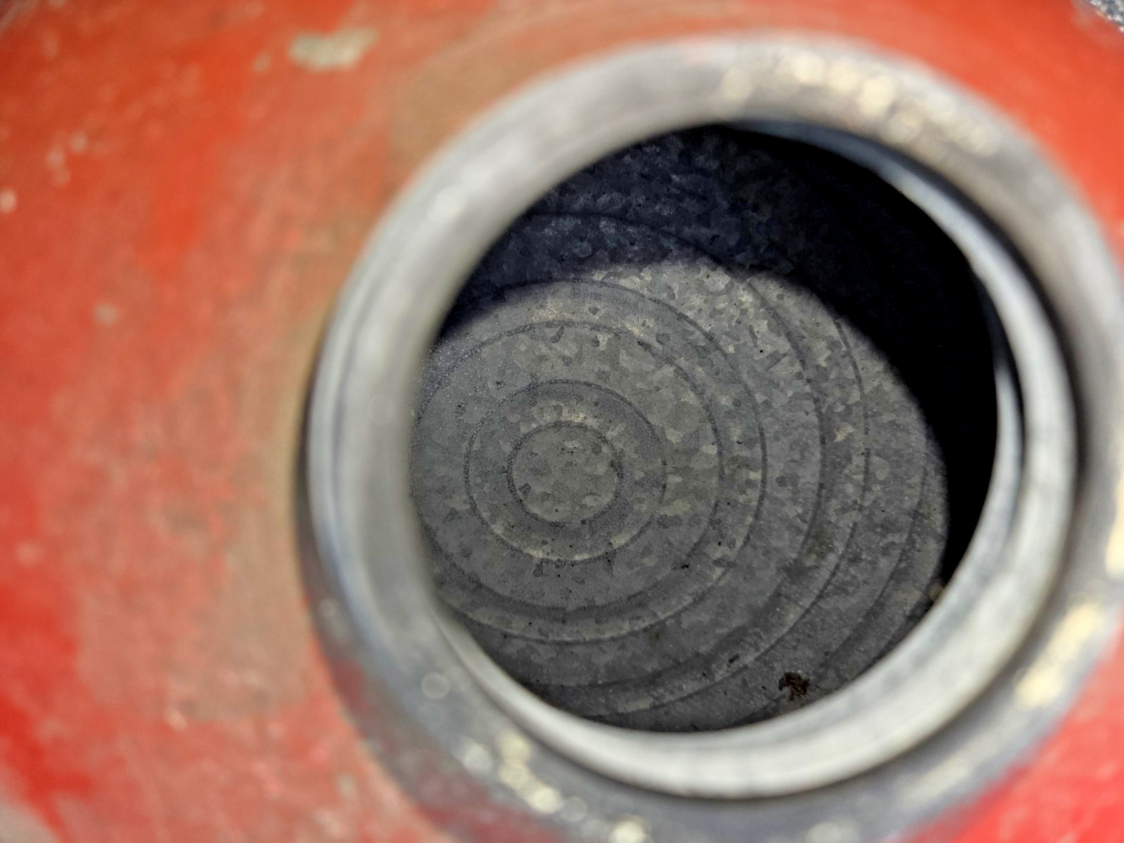 VINTAGE  TRU-TEST Galvanized Steel Gas Can 2.5 Gallon