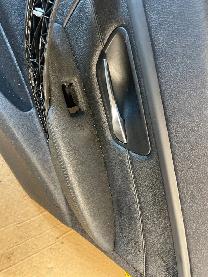 2012-2015 BMW 328i REAR RIGHT PASSENGER DOOR PANEL 2083450 OEM . - Image 3 of 4