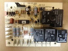 Honeywell Defrost Control Board 1084-83-100A; 1087562---"USED"