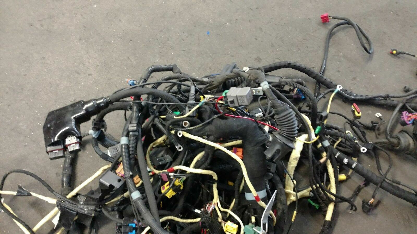 LAMBORGHINI GALLARDO MAIN BODY WIRING HARNESS OEM 401971135D