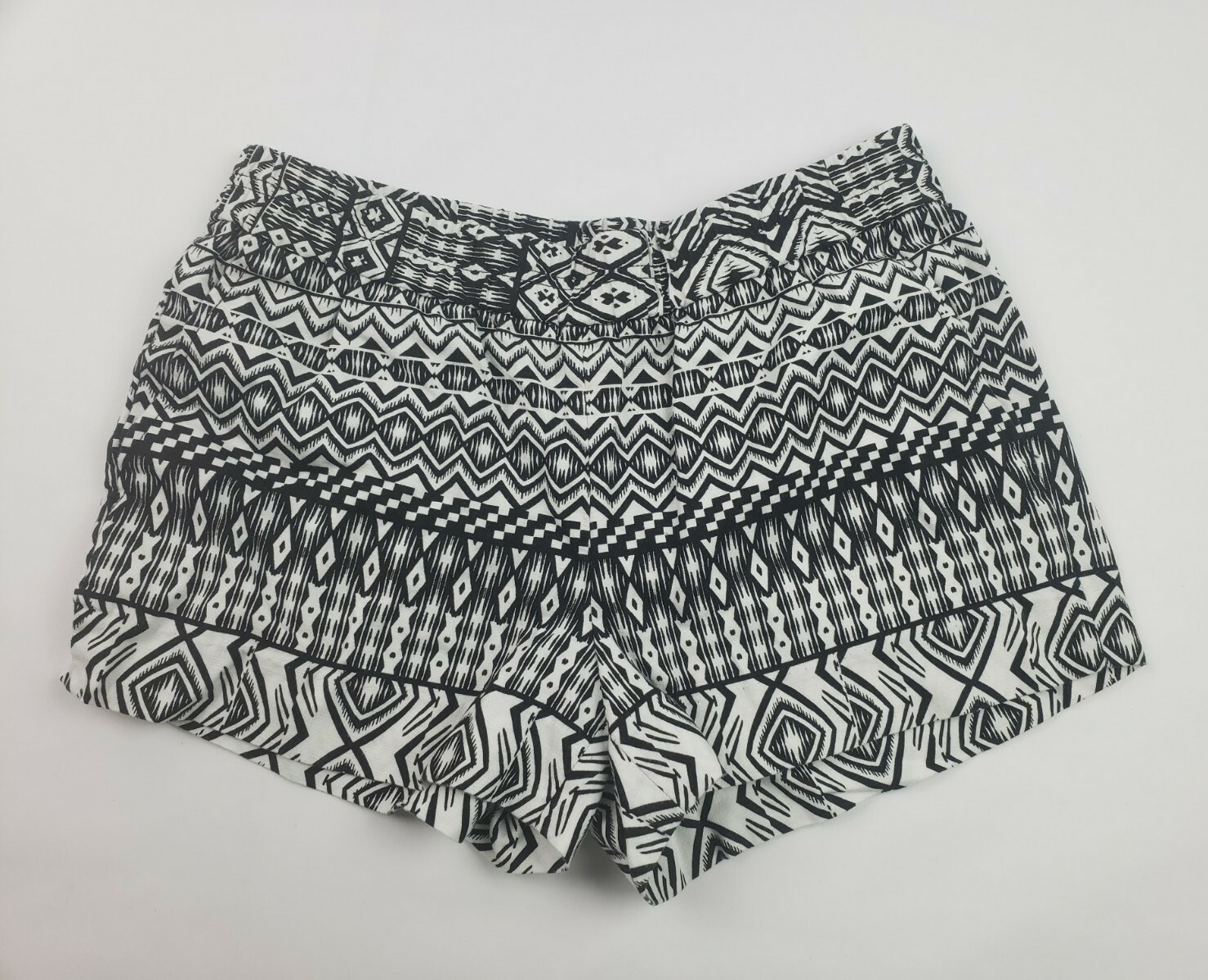 J Crew Womens Geometric Print Black White Shorts Linen Blend Size 4