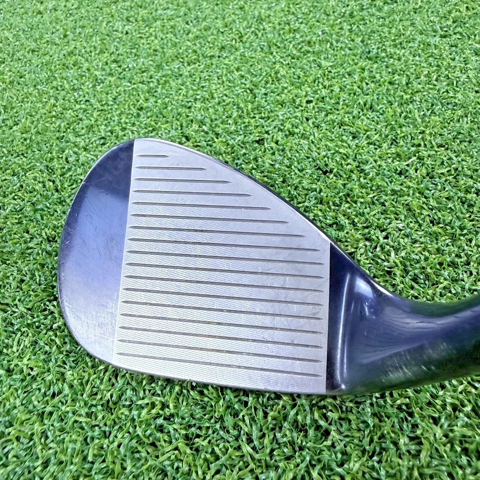 Callaway Opus Platinum 60° Wedge RH 8° Z Grind Dynamic Gold Tour Issue Spinner - Image 3 of 4