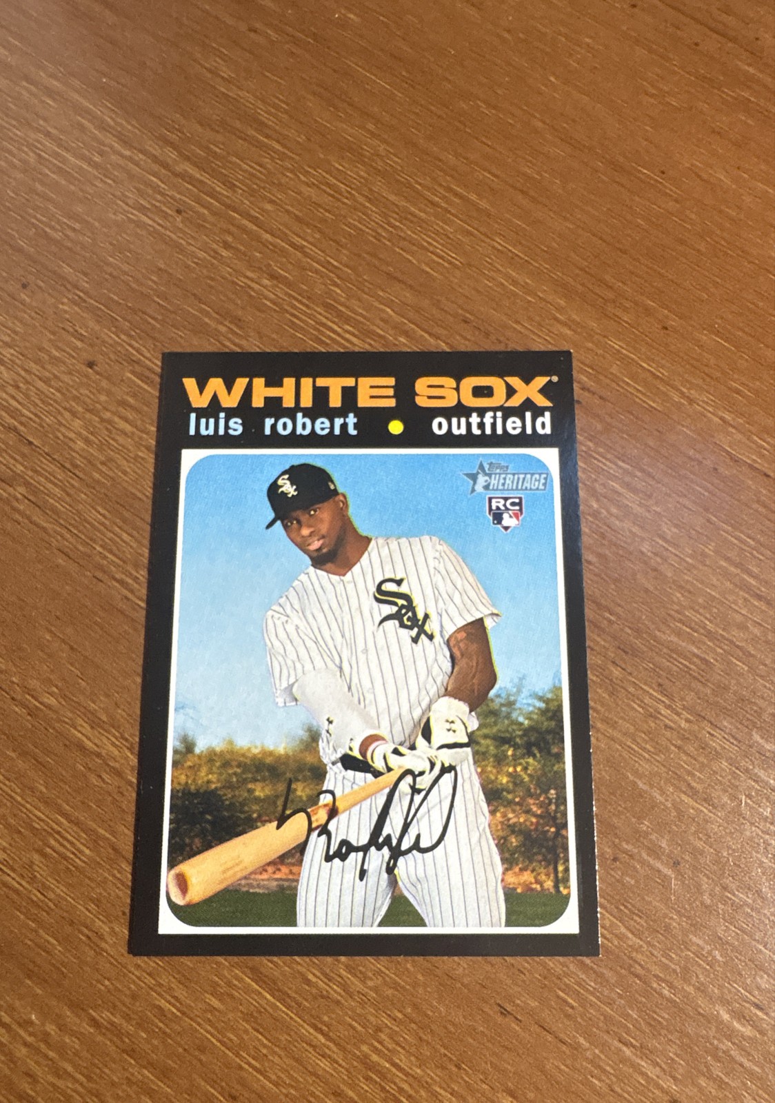 2020 Topps Heritage High Number - Luis Robert #512 (RC)