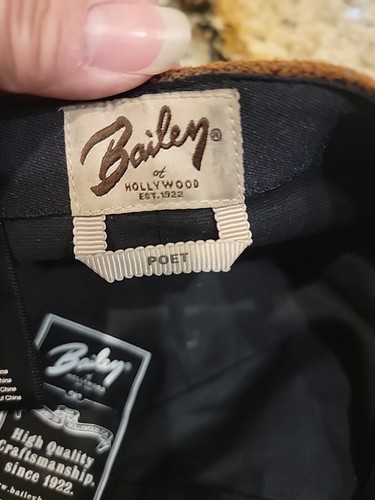Bailey of Hollywood Poet Cap 7 Panel Distressed Leather Brown Sz L - Picture 9 of 9