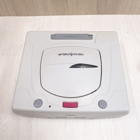 Sega Saturn console Japan White bundle with 2 Controllers & 3 Games Tested