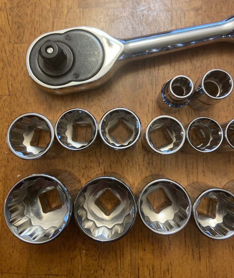 36 pc Crescent 3/8" Drive Socket Wrench Set SAE Standard/Metric w/ Organize Case - Image 4 of 4