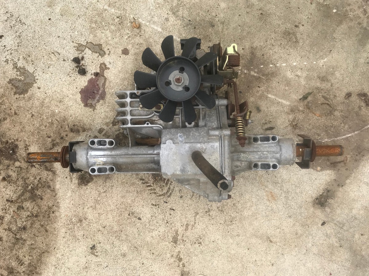 Craftsman GT5000 Hydro-Gear Transmission Transaxle 331-3000