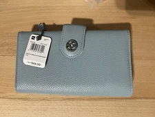 Mundi / Amazing All-In-One Clutch / Light Blue / Safe Keeper / NIB / Reg $44