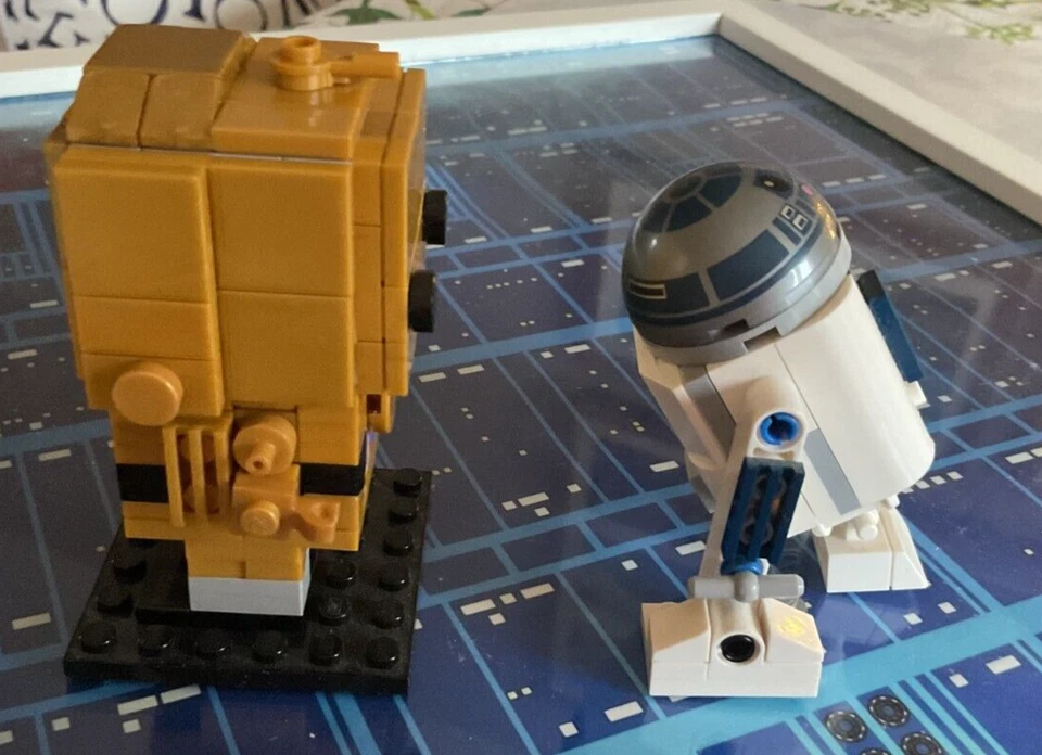 RAR Lego Star Wars C-3PO Brickheadz MOC mit R2-D2 (Set 30611) - Bild 2 von 4