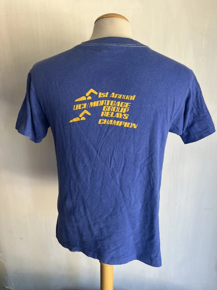 Camiseta 1st Annual UCI MORTGAGE GROUP RELAYS Vintage Años 80 Nadar Conocer Yunque Talla S/M Foto 3 de 4