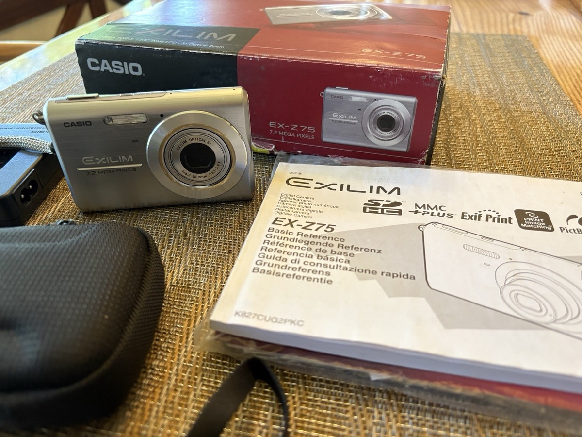 Casio Exilim Zoom EX-Z75 Digital Camera | eBay