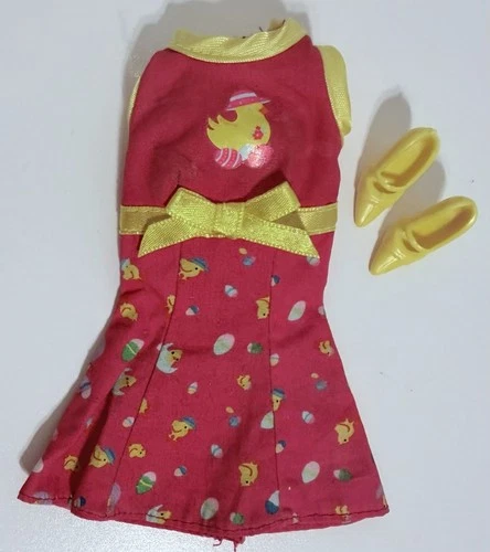 Barbie Easter Treats Doll Dress Mattel 23786 Special Edition 1999 Vintage
