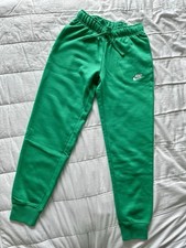 NWT Nike Women  s Standard Fit Mid Rise Joggers - XS