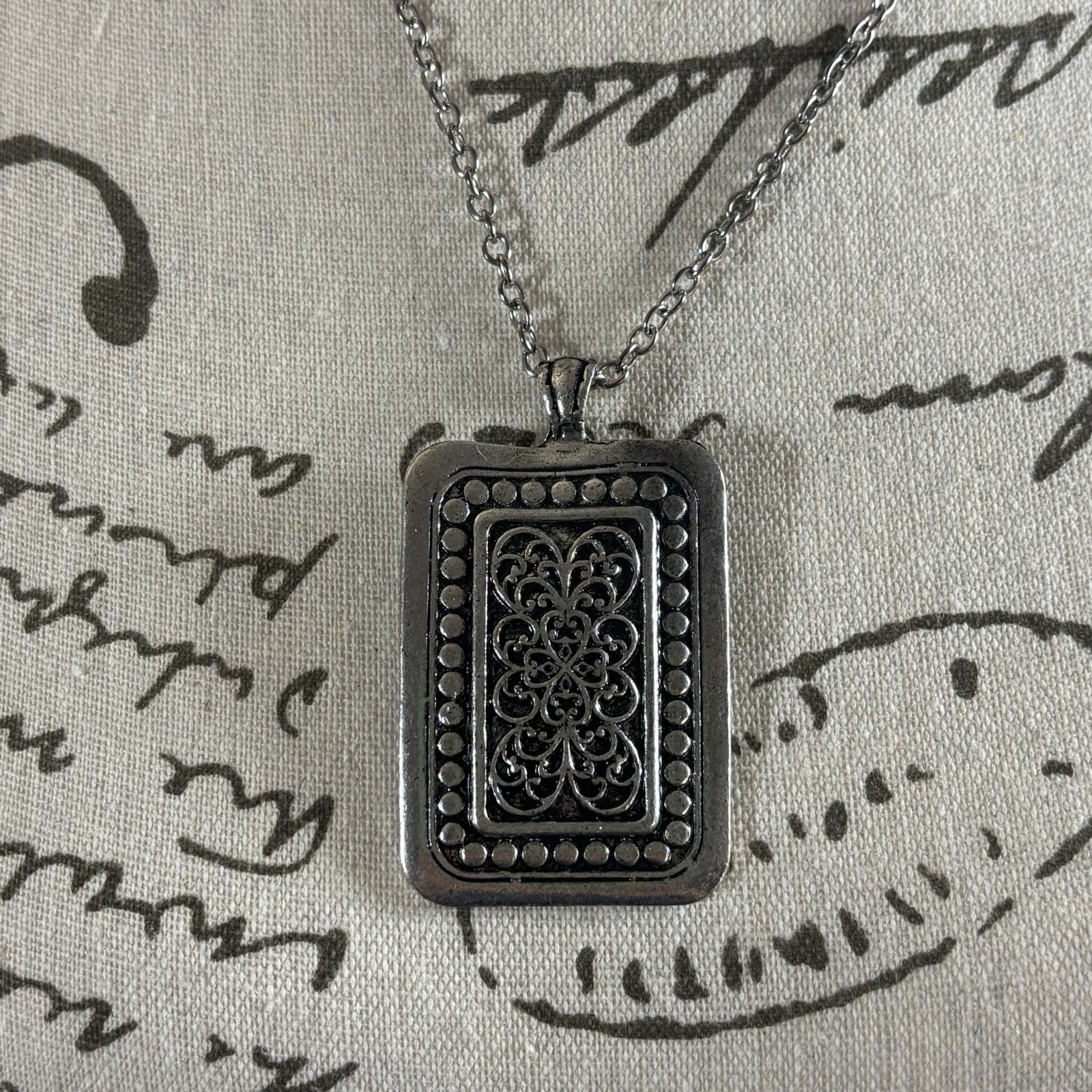 Necklace Scroll Silver Tone Rectangular Chain Pen… - image 2