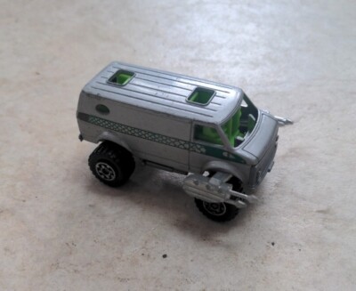 Matchbox 1985 Parasites Terrosite Advance Spy Scout Chevy Van Snake Robot Hidden