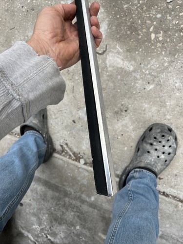 🇯🇵BMW 🇩🇪e30 Coupe Convertible Door Outer Weather Strip Chrome Right * - Picture 10 of 20