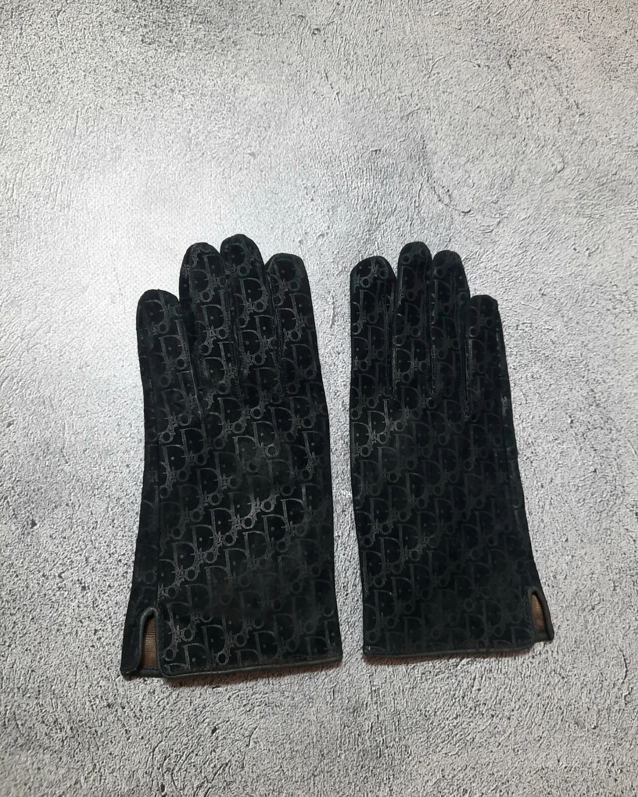 Gants vintage en cuir monogramme Christian Dior unisexes