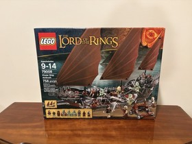 Lego 79008 Pirate Ship Ambush & 79007 Battle at the Black Gate FACTORY SEALED