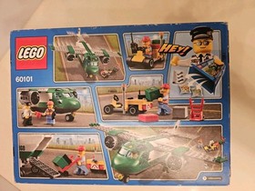 LEGO 60101 CITY Airport Cargo Plane 157 Pieces 2 Mini Figures New Sealed Retired