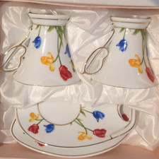 The Leonardo Collection Porcelain Floral Tea Cup & Saucer Set 4pc Service for 2