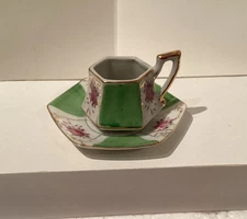 VINTAGE GOLD GILDED MINIATURE GREEN & WHITE TEA CUP & SAUCER-JAPAN
