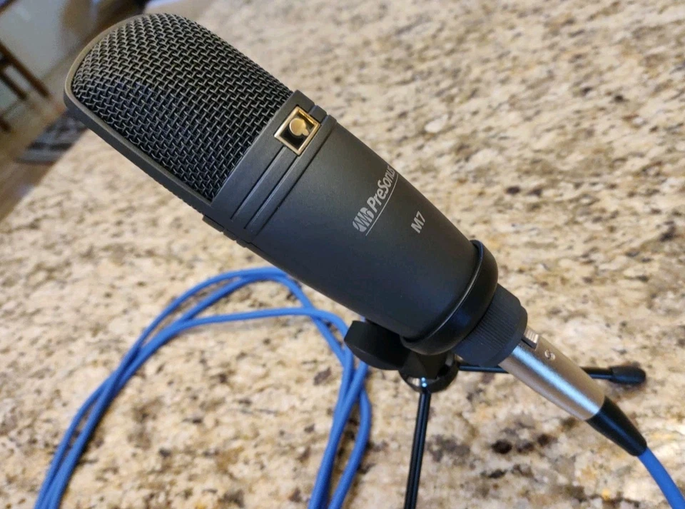 PreSonus M7 Condenser Microphone with Desktop Tripod Stand & 10' XLR Cable ✅ - Image 2 of 4