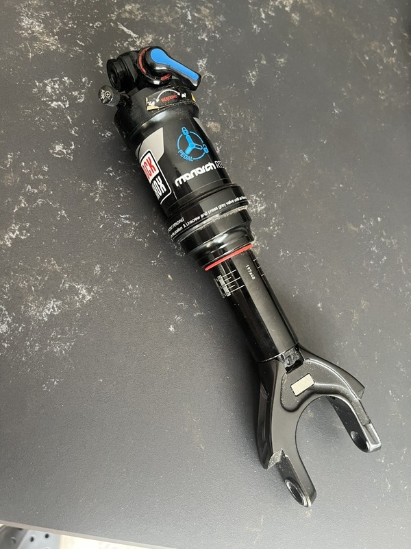 RockShox Monarch RT3 Specialized Levo Rear Shock