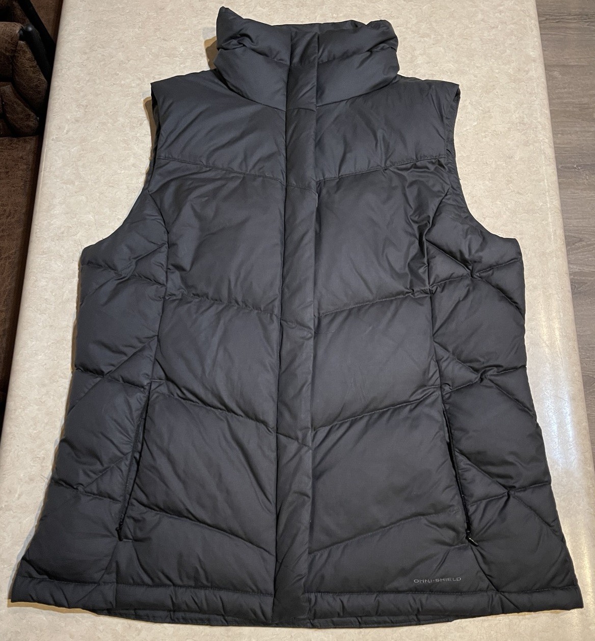 Columbia Down Vest Womens Medium White Omni Shield Full Zip Duck Feathers Puffer