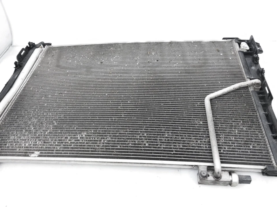 Condensador de aire acondicionado Mercedes-Benz E350 2010-2016 - 204-500-06-54 Foto 4 de 4