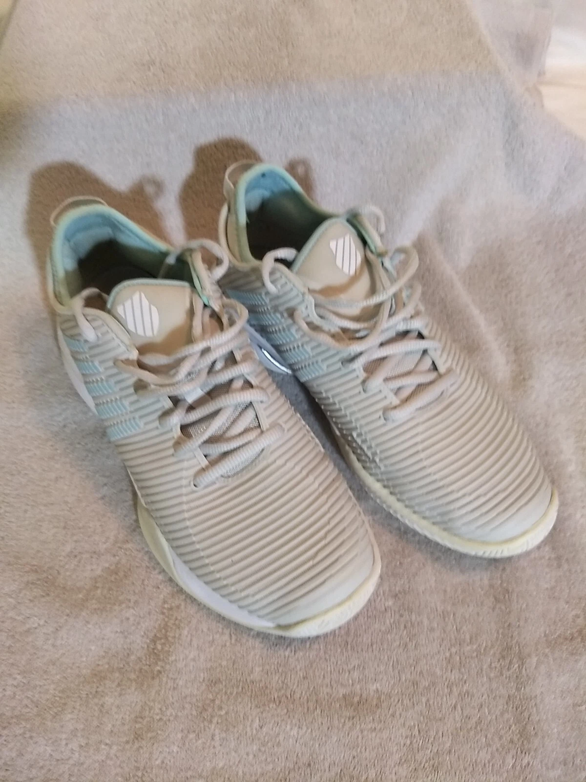 Chaussures de tennis K Swiss pour femme Hypercourt Supreme à peine bleues, taille : 10 #US18 7