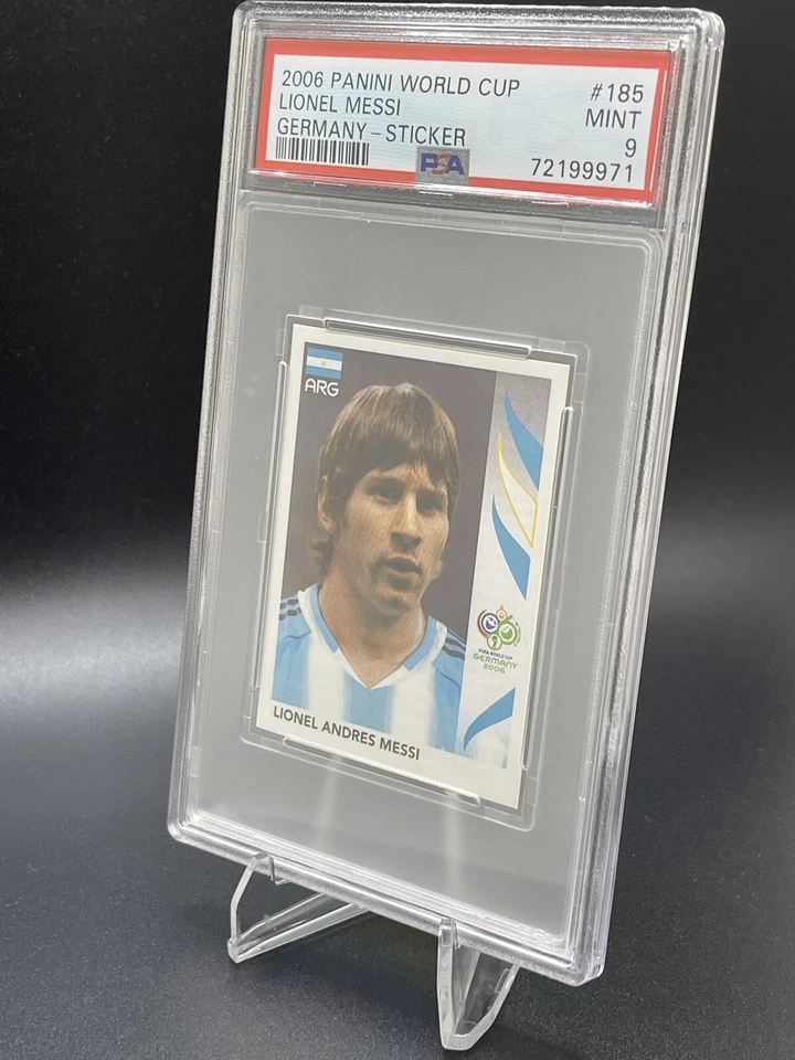 Panini Lionel Messi 2006 PSA 9 1ª Copa del Mundo Novato Pegatina RARA Argentina Foto 2 de 4