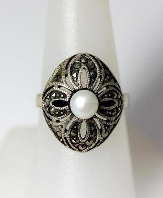 Ring viktorianischer Stil Sterlingsilber Markasit & Perle signiert JC Größe 8   10208