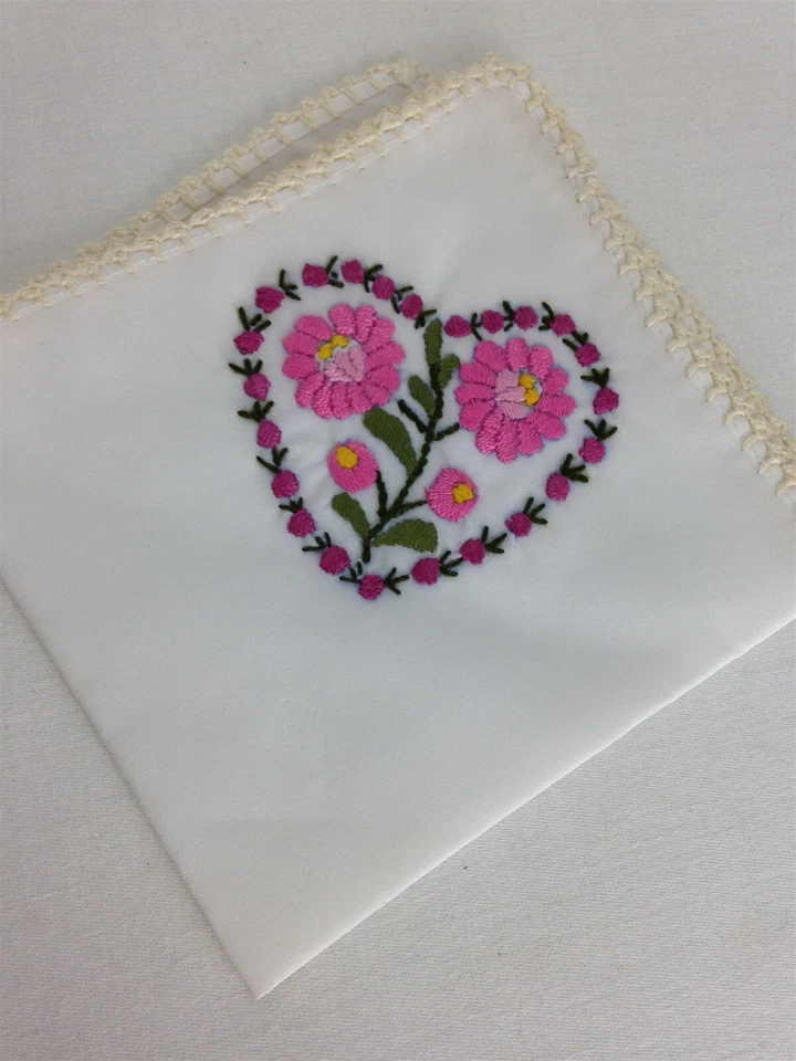 Pañuelo para mujer vintage rosa bordado corazón cuadrado pañuelo borde ganchillo 11" Foto 2 de 4