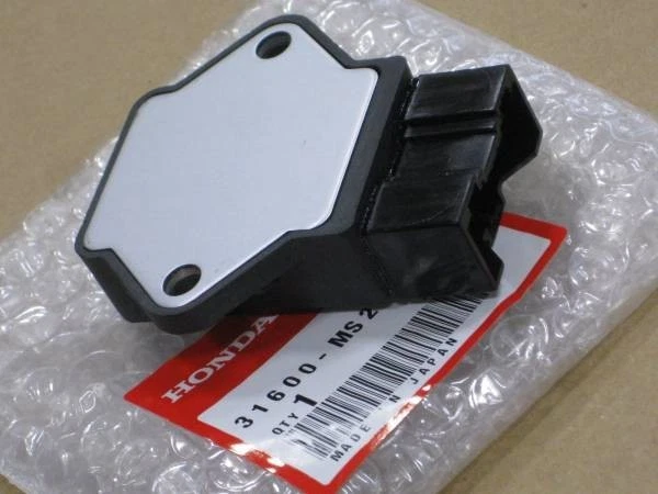 Genuine HONDA NIGHT HAWK CB750 CB1000F Regulator Rectifier 31600-MS2-601 - Image 3 of 3