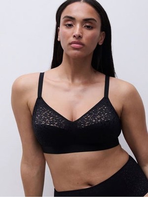 New Chantelle Norah Wirefree Bra Black Lace Wireless Bralette 36D Stretchy Soft