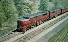 Lehigh Valley 611 Train Westbound Through Clark Township NJ 1955 Postcard