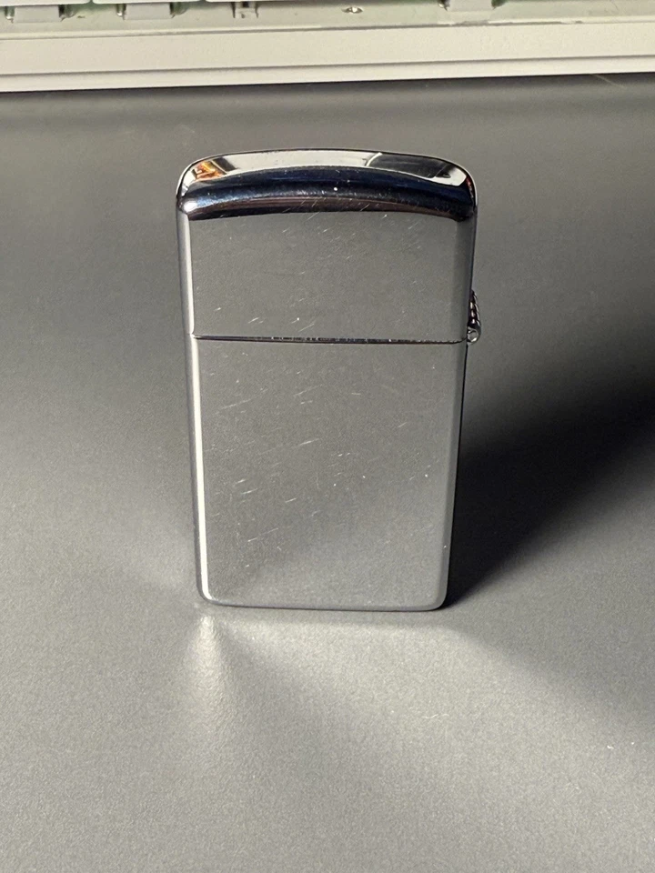 Zippo Vintage 1992 USS George Washington Spirit Of Freedom - Imagem 3 de 4