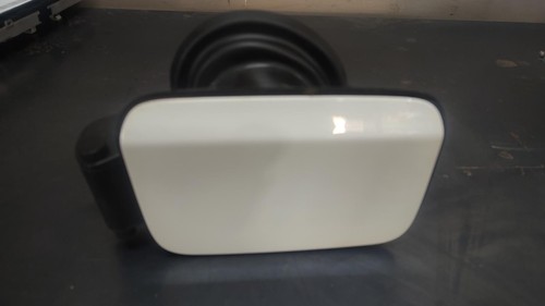 BMW 3 SERIES FUEL DOOR / FILLER E90/E91, FUEL DOOR, 03/05-09/13 05 06 07 08 09 1