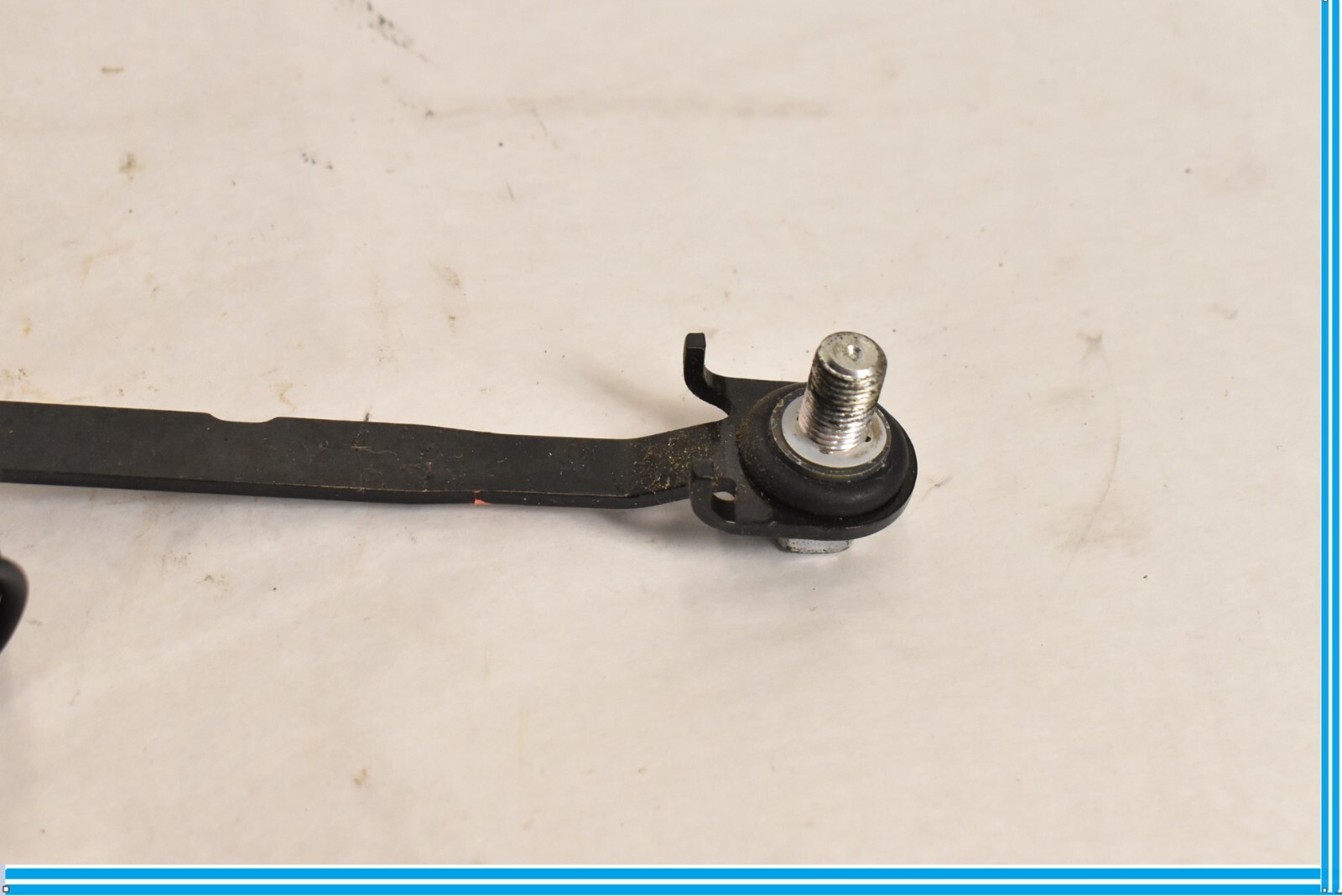 Maserati Quattroporte 2004-2008 Front Left Seat belt buckle Black