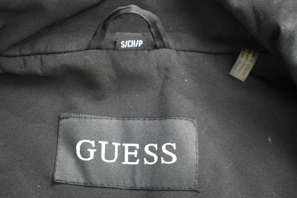 Chaqueta de encaje con cremallera completa negra Guess para mujer talla S Foto 4 de 4