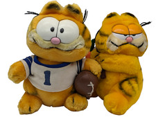 9" 1981 Dakin Garfield 1 Football Star Plush-1-Garfield w Carrot on String Pole