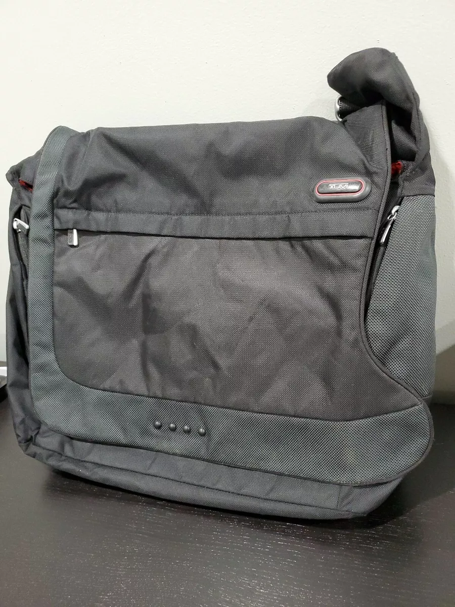 Tumi 5112d top